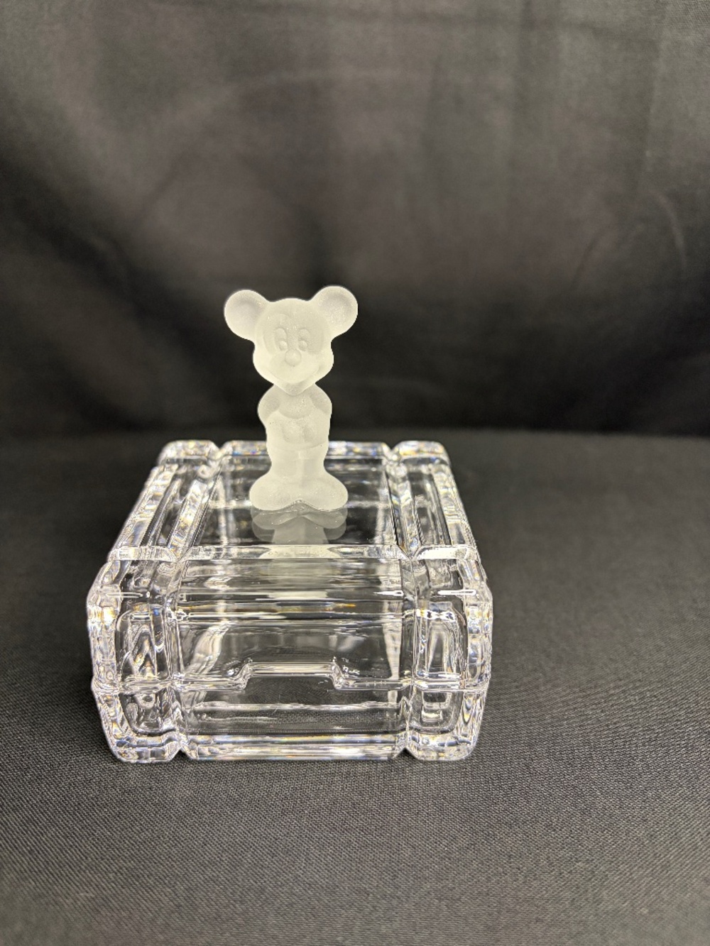 Disney Crystal Glass Trinket Jewelry Box Frosted Mickey Disneyland DisneyWorld